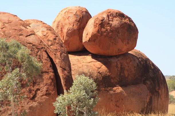 Devils marbles