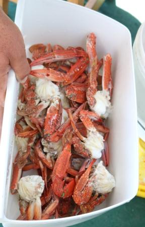cooked blue crabs